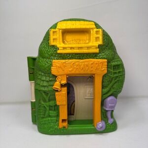 Disney Winnie the Pooh Mr Sanders Treehouse Playset Foldable Kids Toy